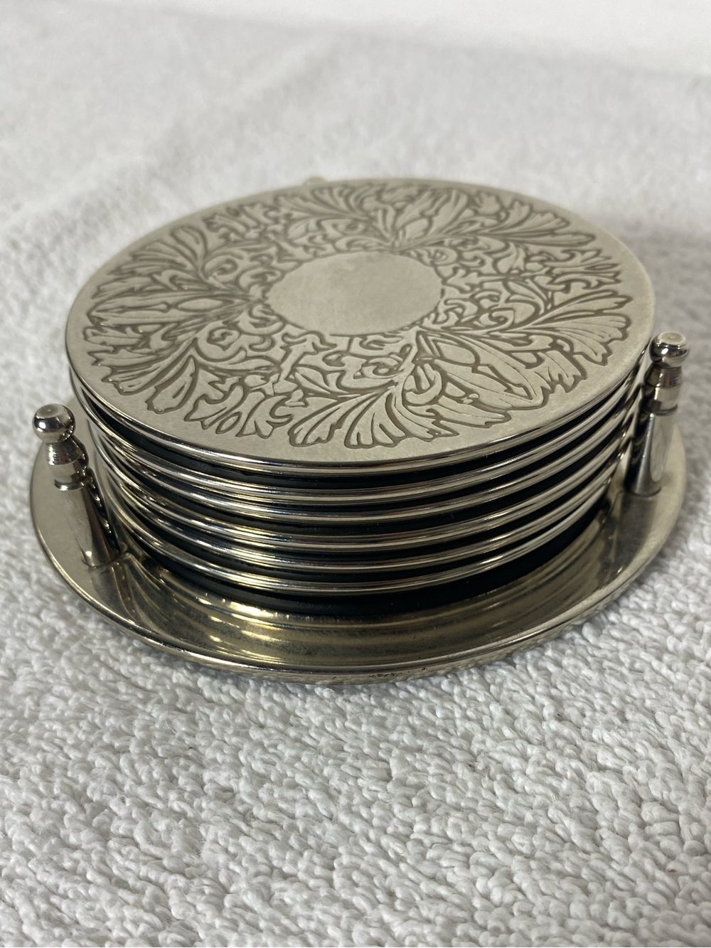 Vintage Silver Tone Metal Acanthus Leaf Coasters Stacking Set With Caddy Holder